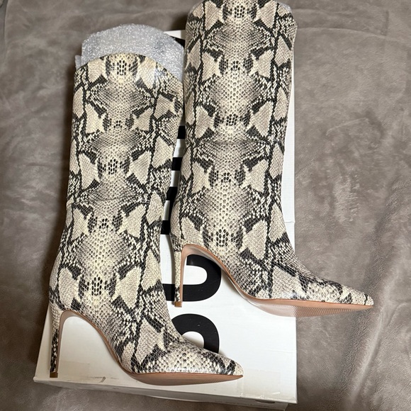 SCHUTZ Shoes - SCHUTZ Snakeskin Heeled Boots - Black and Cream